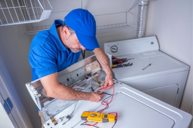 Home Appliance Repair With Expert Technician